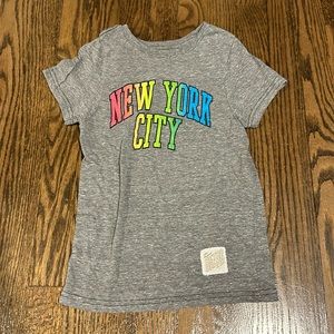 Retro brand boys gray graphic short sleeve tee.  Size 6.